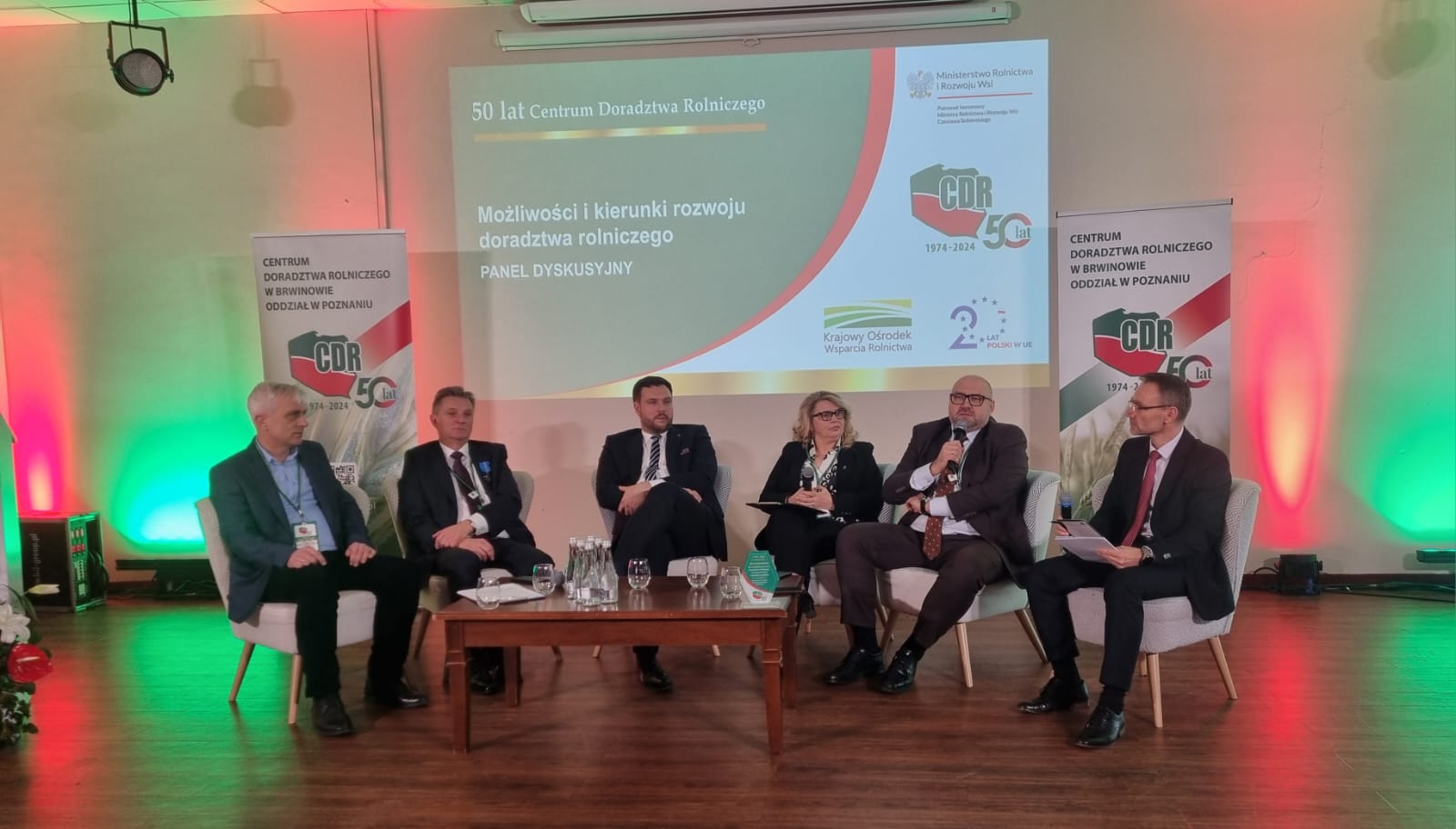 Konferencja - panel dyskusyjny - 50 lat cdr